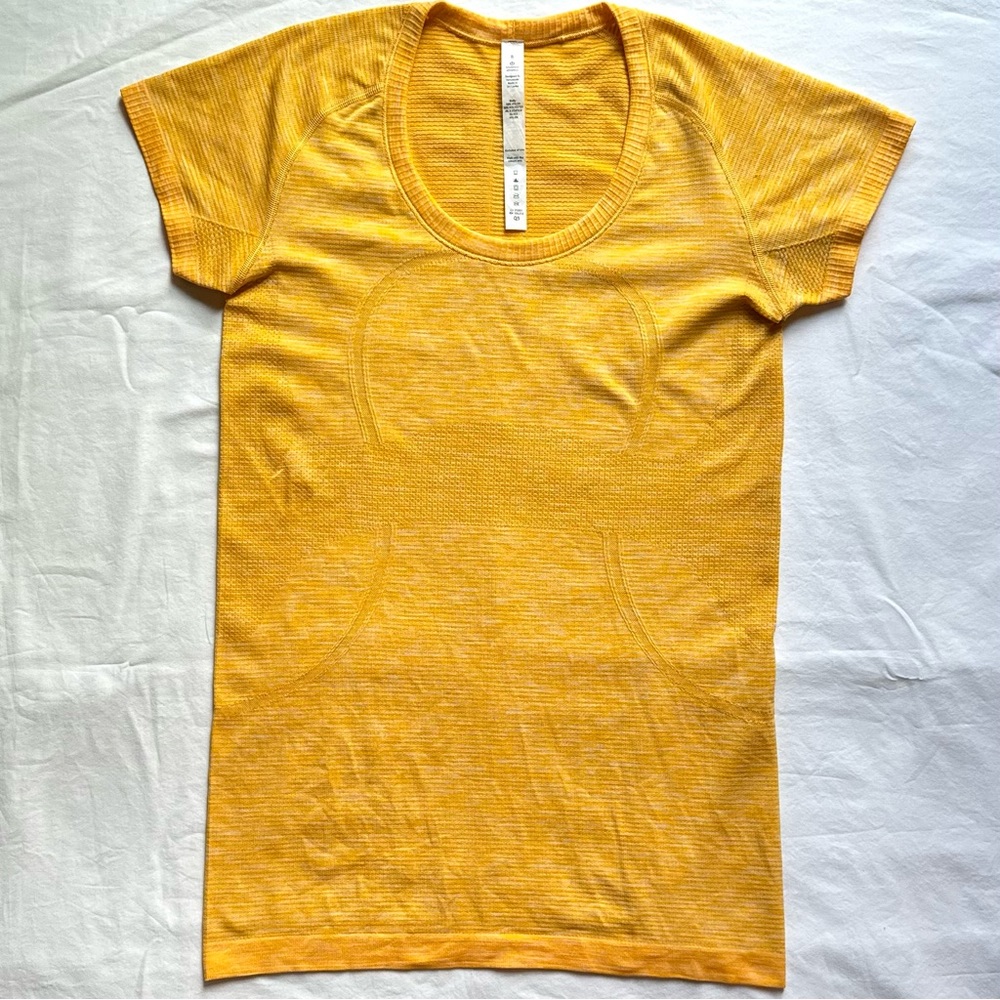 Lululemon Swiftly Tech Short Sleeve